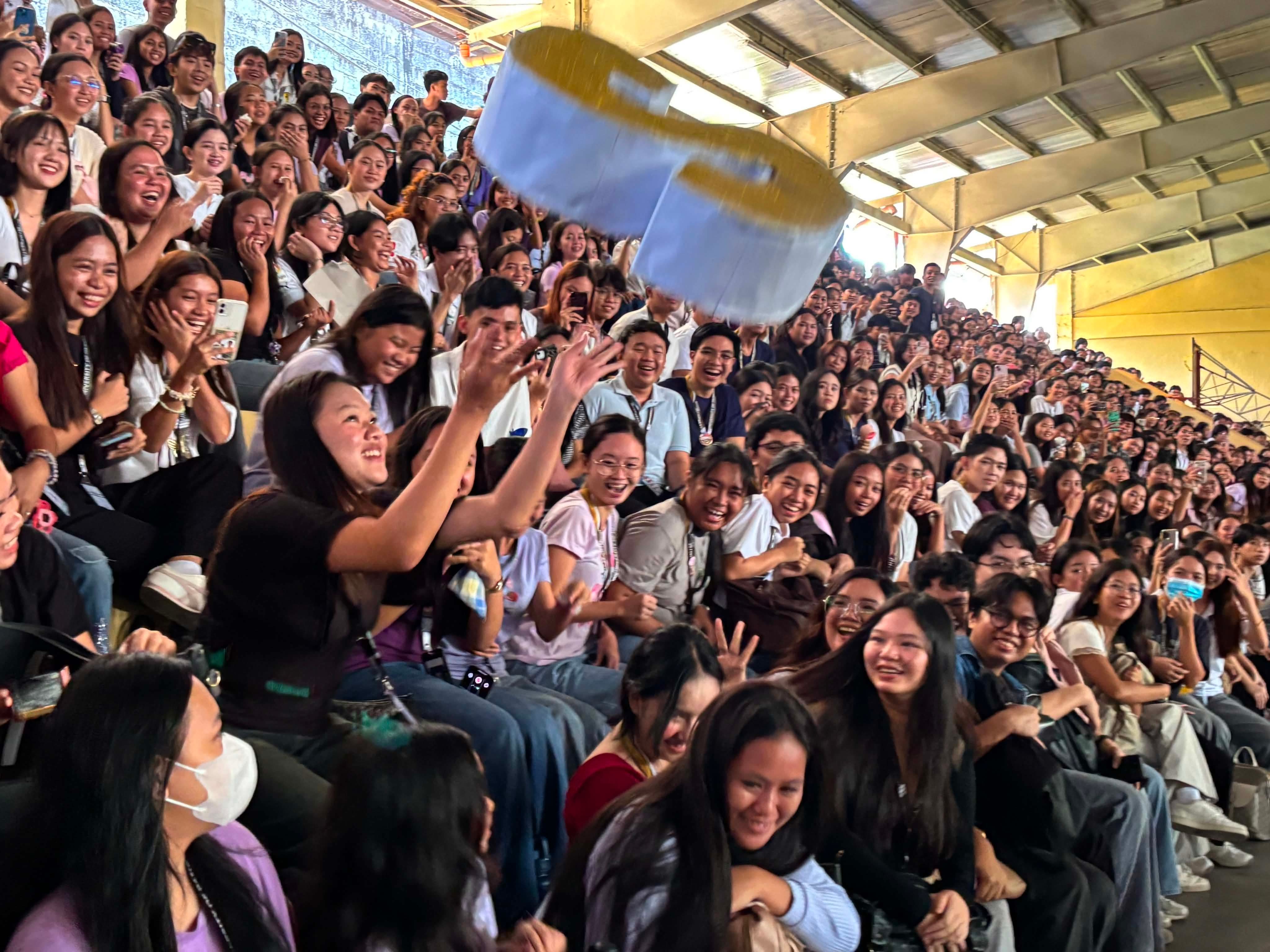 CAS welcomes freshmen through First Week Hi! Assembly