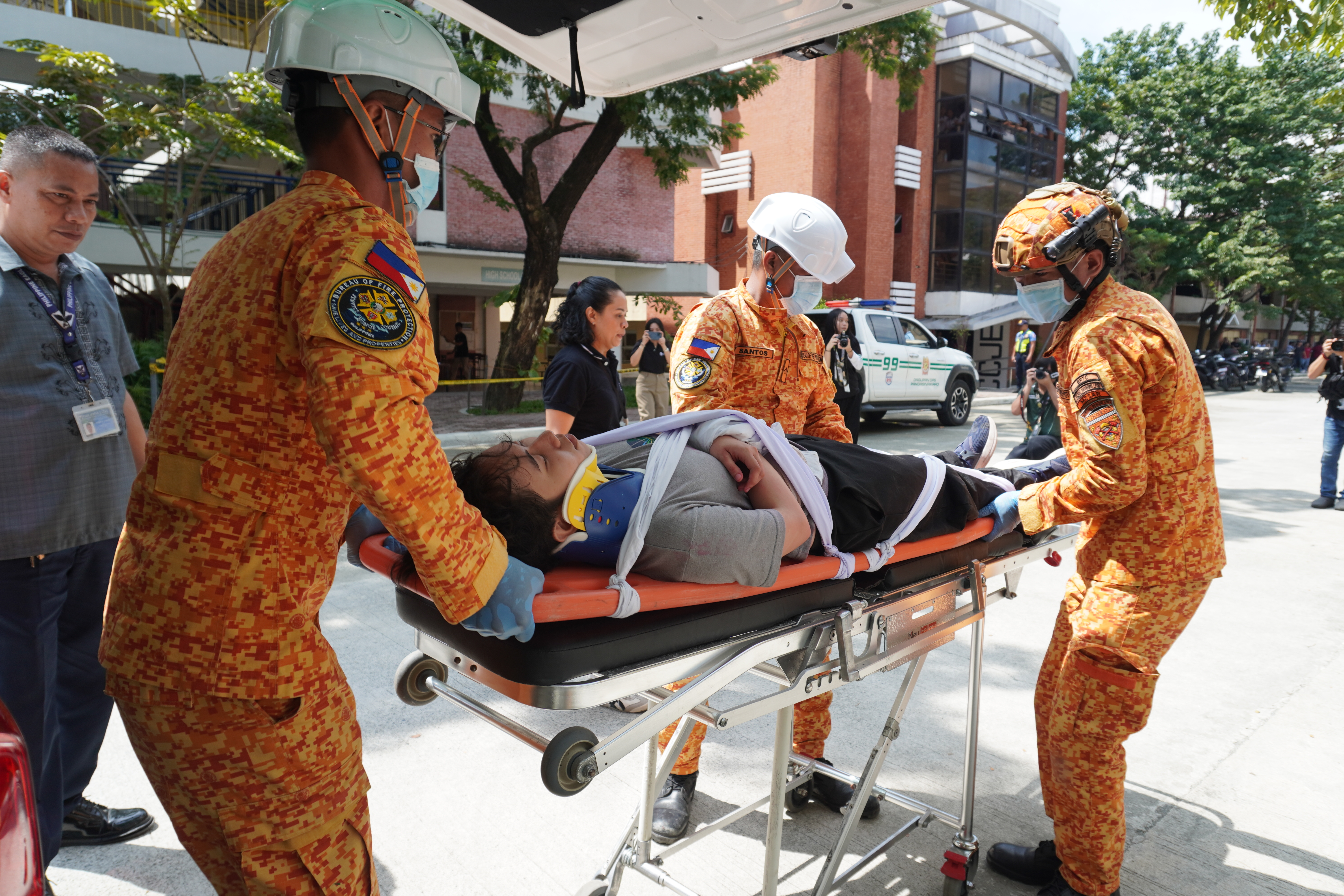 LIGTAS ANG MAY ALAM: UPang SHS conducts active shooting drill